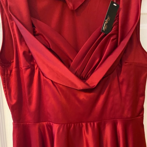 RED SILK DRESS - Picture 2 of 3